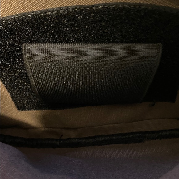 Jessie James Burgundy Leather Crossbody Bag, no signs of wear - Picture 6 of 11